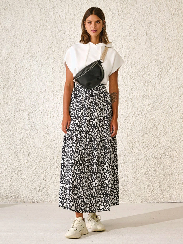 Bellerose Hozz Animal Skirt In Black 5 Bellerose Hozz Animal Skirt In Black